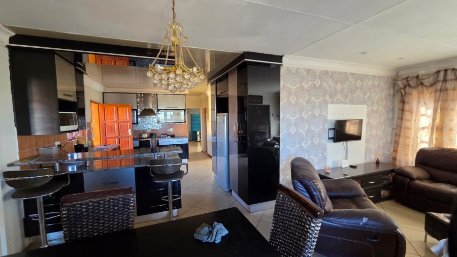 3 Bedroom Property for Sale in Vista Park Free State